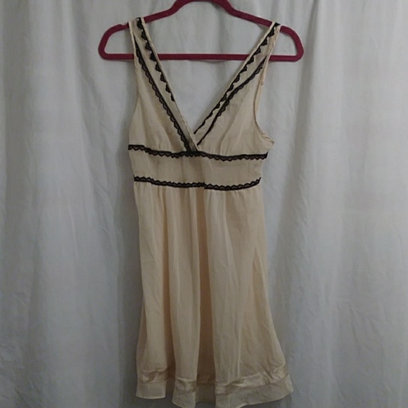 Victoria's Secret nightie sz small - Picture 1 of 7